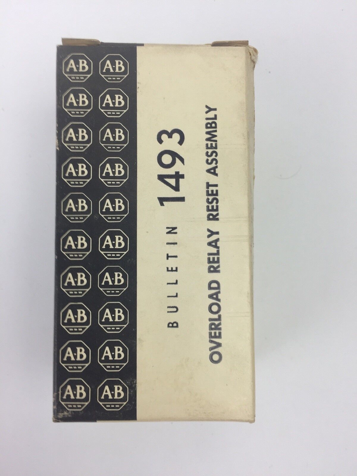 ALLEN BRADLEY 1493-N3 OVERLOAD RELAY RESET ASSEMBLY NEMA TYPE 1-3-12