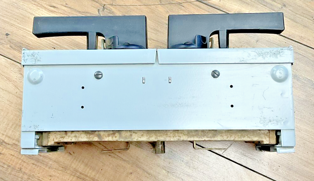 ITE SIEMENS V2B3211R VACU-BREAK PANELBOARD SWITCH SER.A 240V 30A 3POLE 3PH