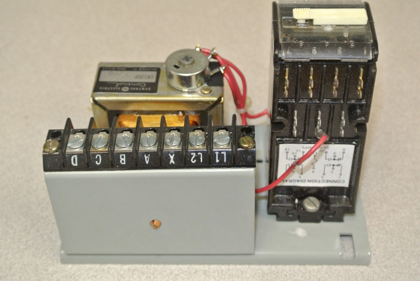 GENERAL ELECTRIC CR120F120B TRANSISTORIZED SENSITIVE RELAY 0-75 OHM NEW SURPLUS