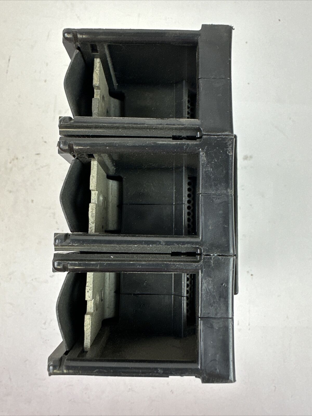 THOMAS & BETTS TBFL-23-200 CIRCUIT BREAKER 3POLE 200A 240VAC TYPE TBFL E-162469