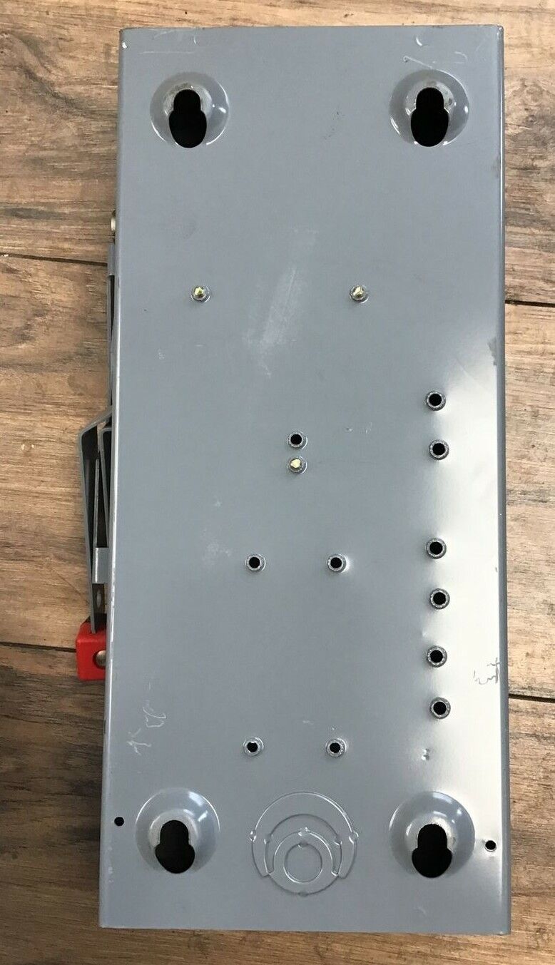 SQUARE D H361 NON FUSIBLE DISCONNECT SWITCH SER.E1 30A 600VAC/DC