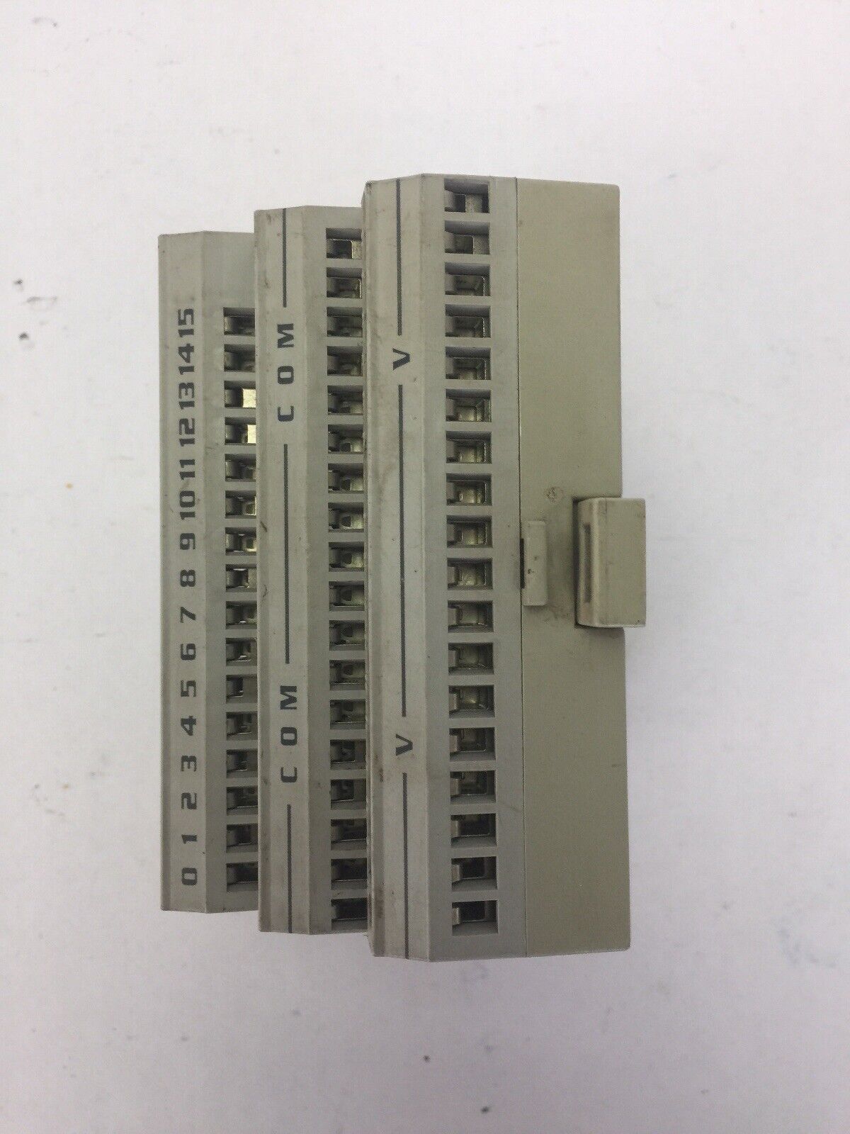 ALLEN BRADLEY 1794-TB3/A FLEX I/O TERMINAL BLOCK 5VDC 640mA
