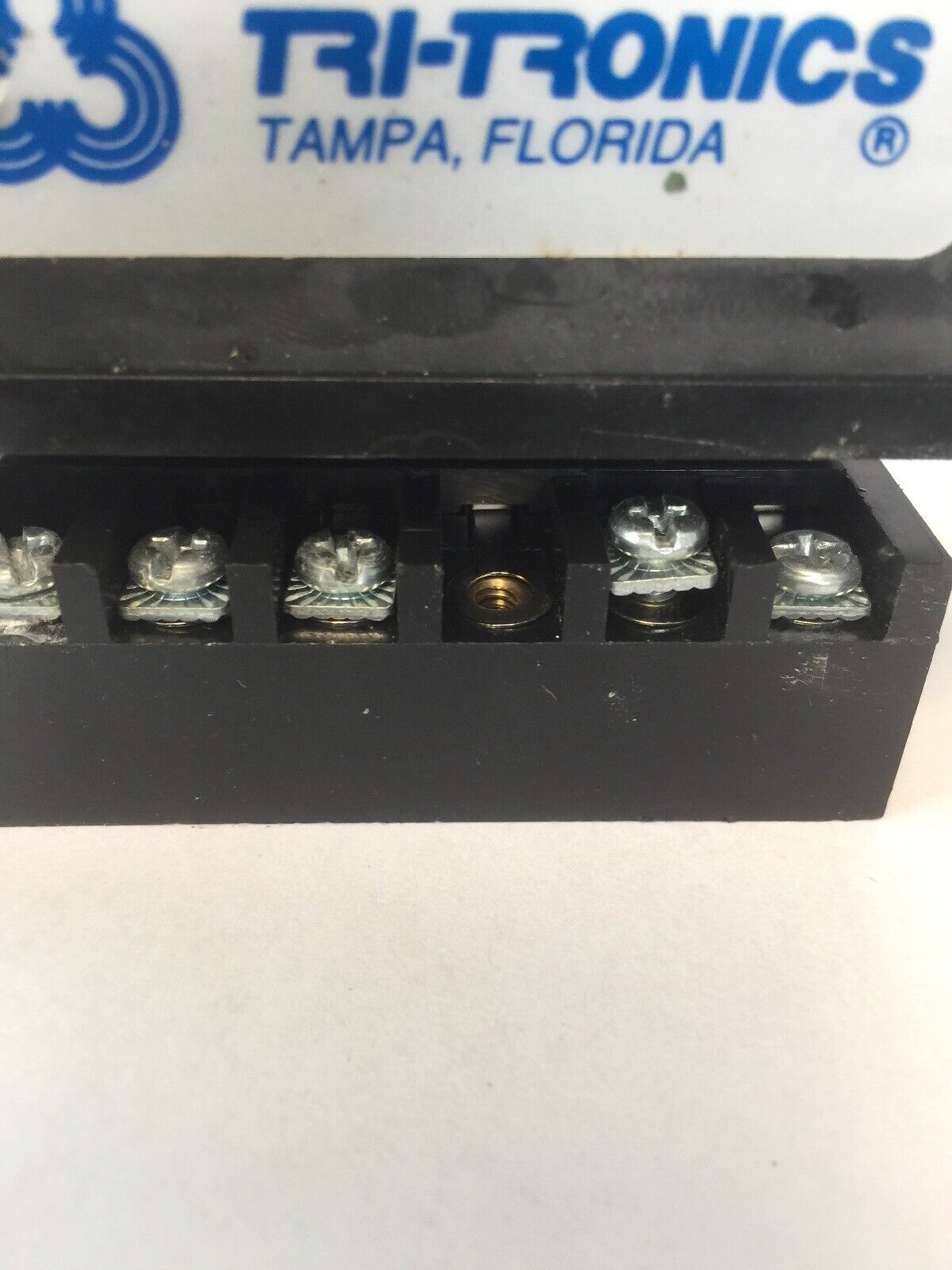 TRI-TRONICS SEPS-2 DC POWER SUPPLY WITH RELAY 5A@120VAC,RESISTIVE OR 24VDC-1/8HP