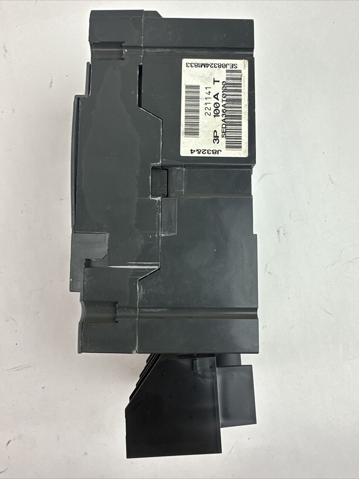 GE SEDA36AT0100 INDUSTRIAL CIRCUIT BREAKER 100A 600VAC 3P TYPESRPE100A 70A TRIP