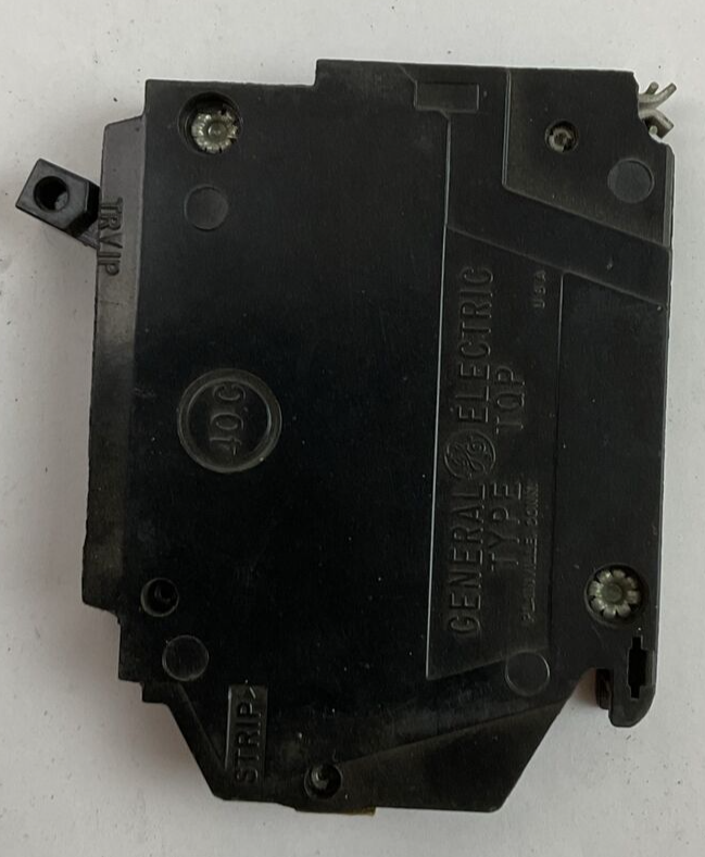 GE TQP130 30AMP 120/240VAC 1POLE CIRCUIT BREAKER (LOT OF 3)