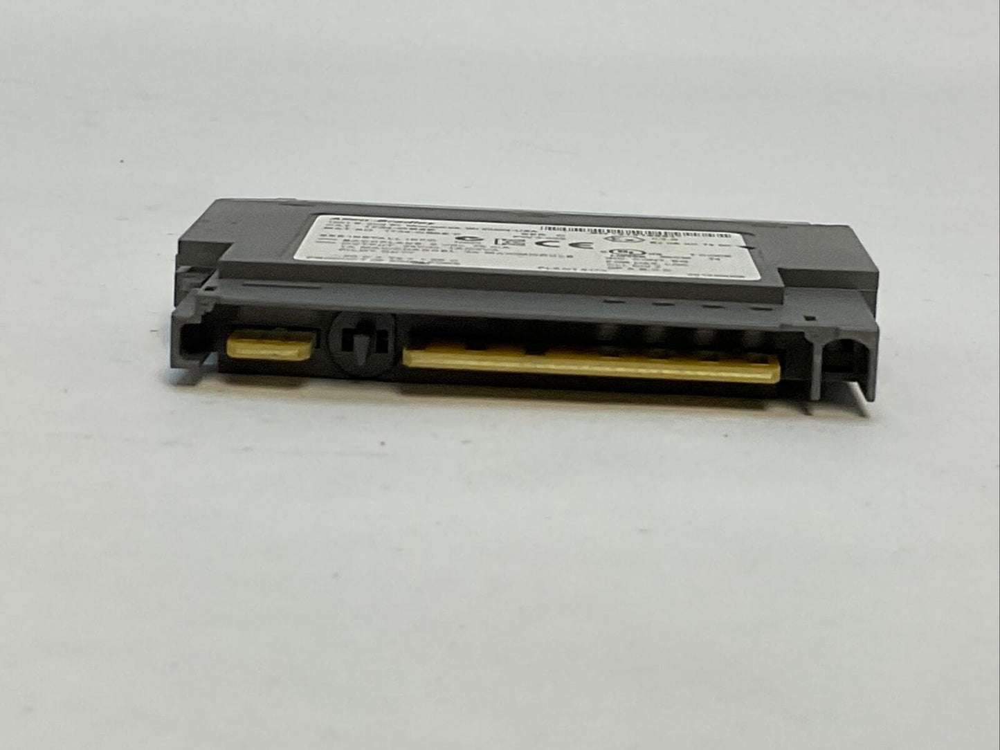 ALLEN BRADLEY 1734-OB8E OUTPUT MODULE SER C FW 3.022