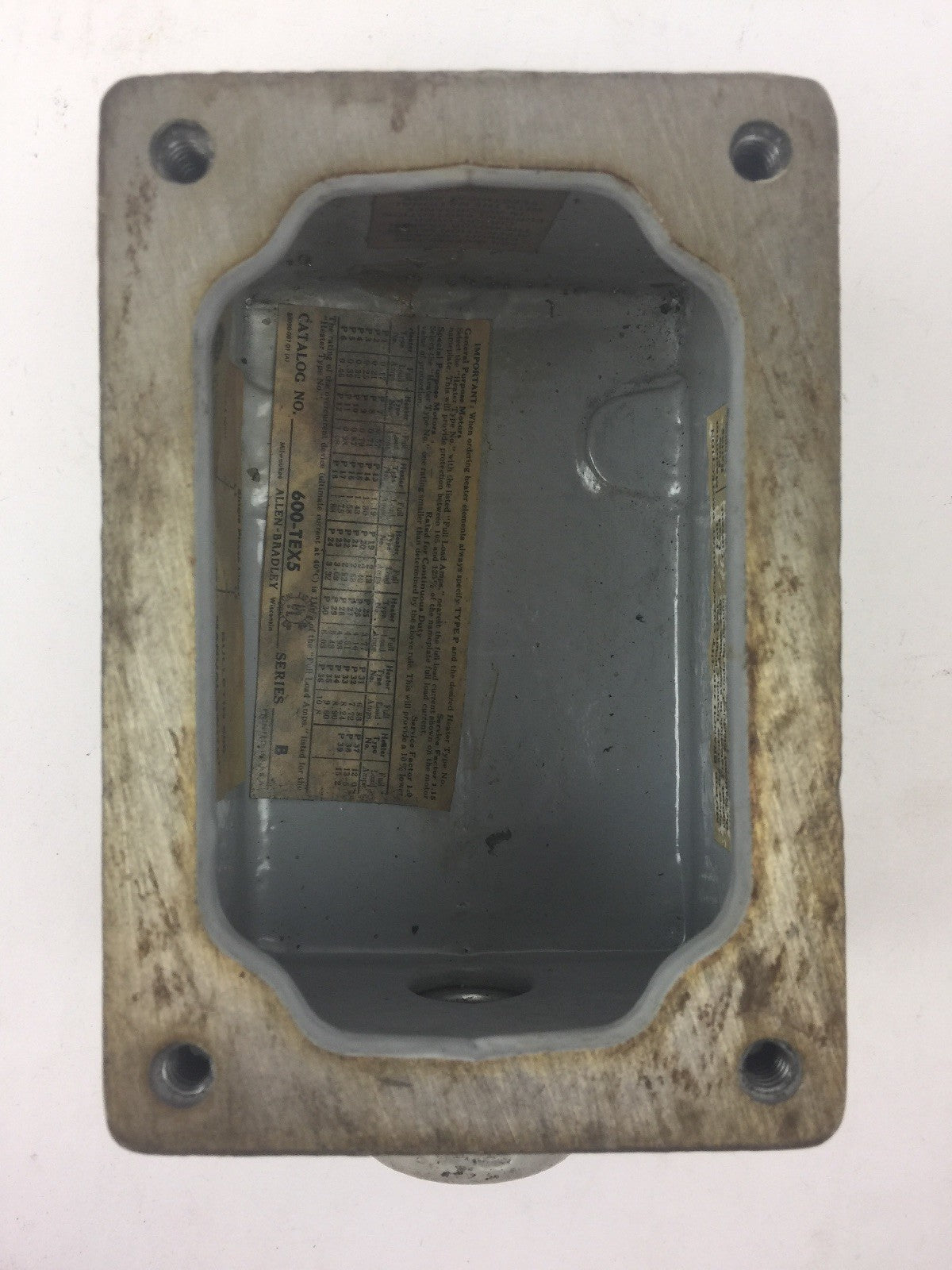 ALLEN BRADELY 600-TEX5 MANUAL STARTER SWITCH 1HP 115-230VAC 3/4HP 115-230VDC