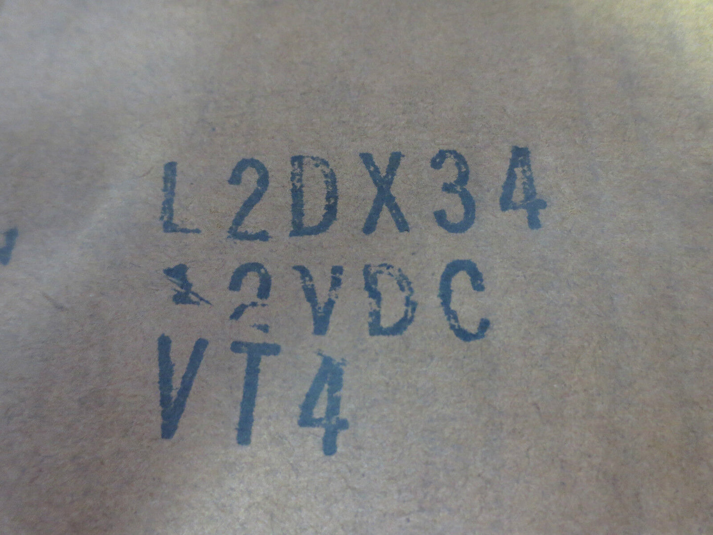 SKINNER L2DX34 VALVE - 5-250PSI 12VDC 10W 1/2' ORIFICE - NEW SURPLUS / OLD STOCK