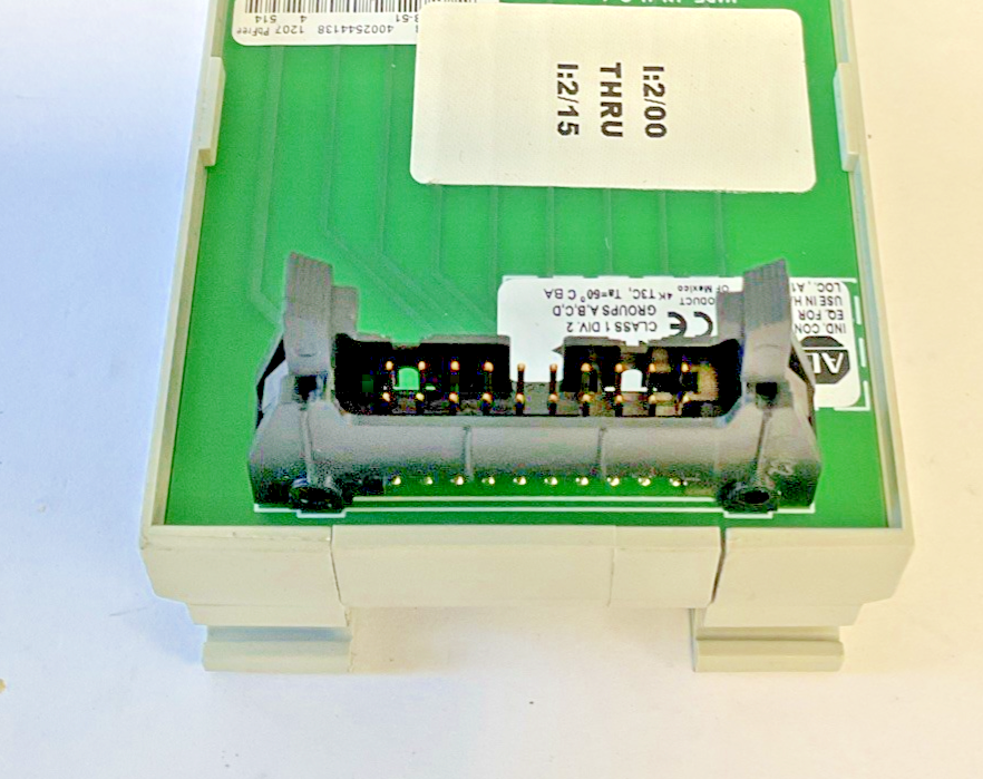 ALLEN BRADLEY 1492-IFM20FN INTERFACE MODULE SER.A 132VAC/DC