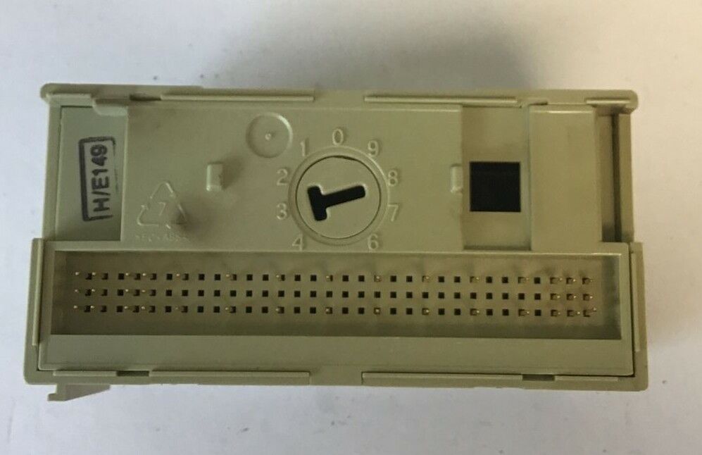 ALLEN BRADLEY 1794-IA8 INPUT 120VAC 50-60HZ ****LOTOF3****