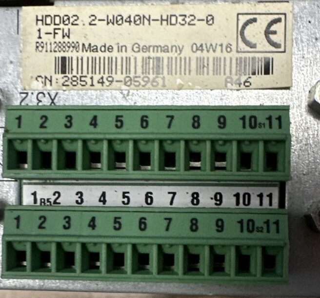 REXROTH HDD02.2-W040N-HD32-01-FW SERVO DRIVE OUTPUT 3xAC 500V 15A INPUT