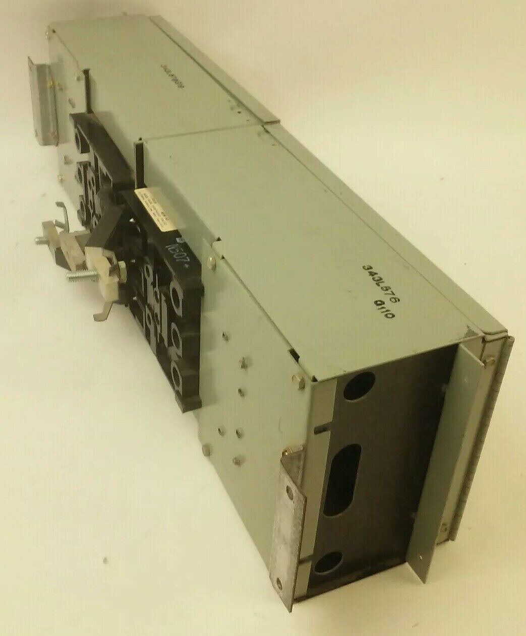 GE TYPE QMR QMR322L & QMR323R TWIN FUSIBLE INTERRUPTER SWITCH 60/100A W/HARDWARE