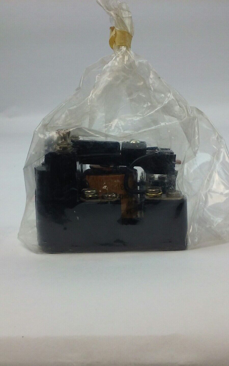 ARROW HART MR-02-U MAGNETIC RELAY 2 POLE 24V 50-60CY