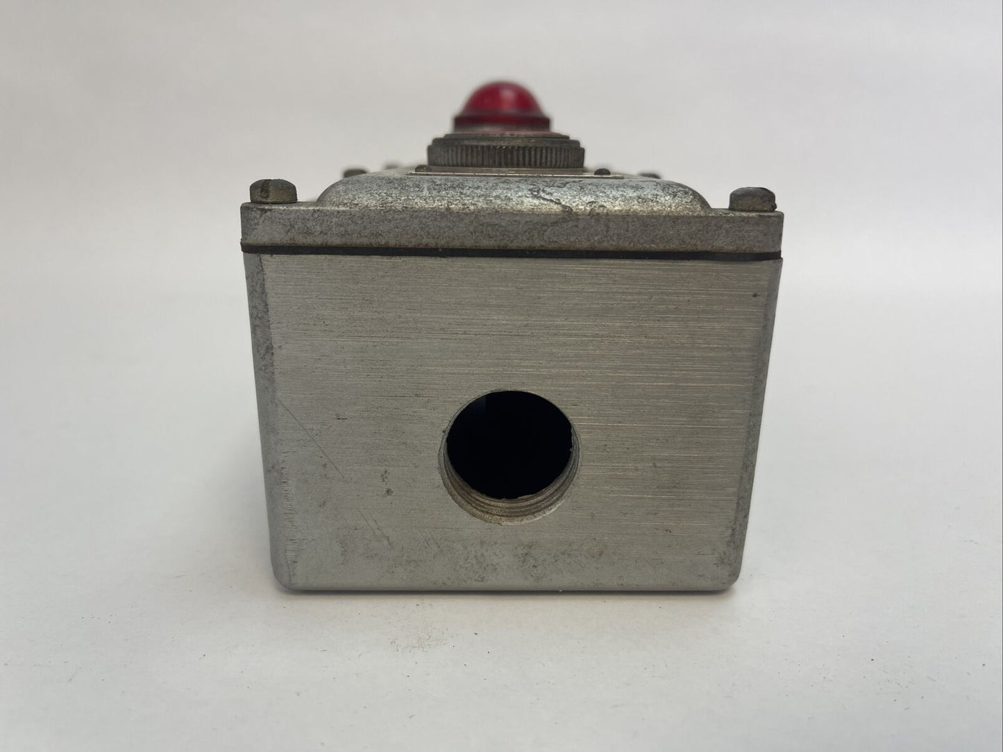 ARROW HART OB-911 START STOP PUSHBUTTON STATION ENCLOSURE 600VAC