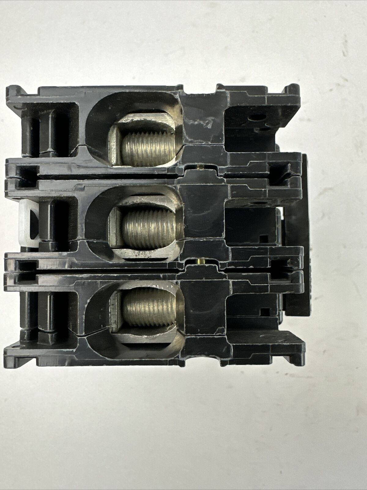 SQUARE D QOU370 CIRCUIT BREAKER 240VAC 50/60HZ 70AMP 3POLE