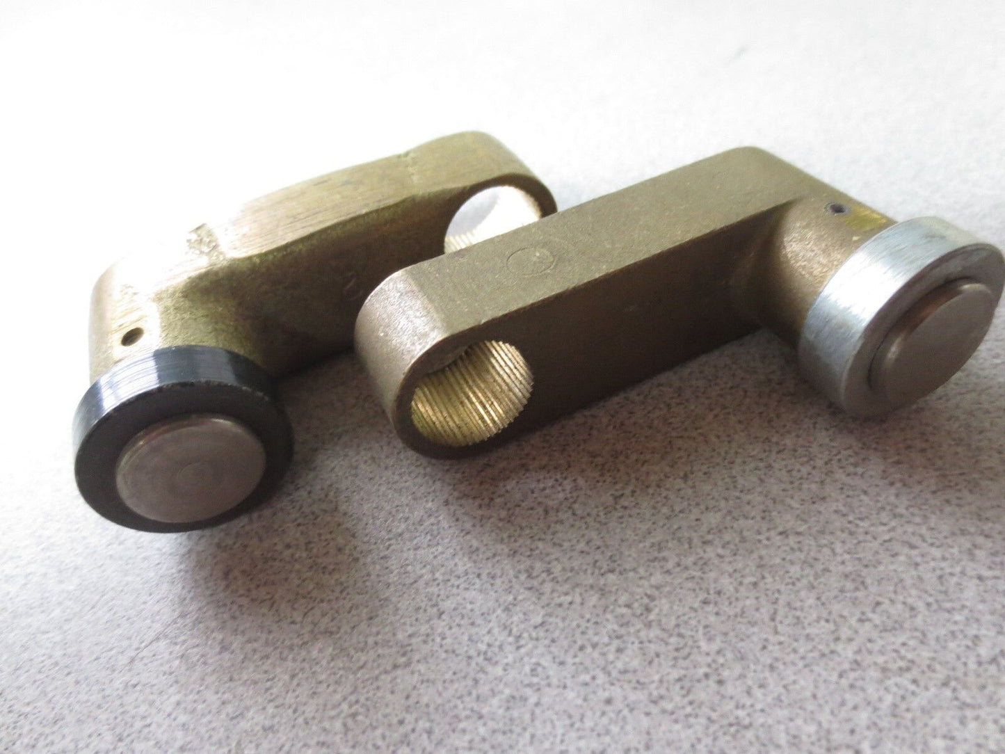 NAMCO EL090-53324 LIMIT SWITCH OPERATING LEVER, BRONZE, STEEL - NEW SURPLUS