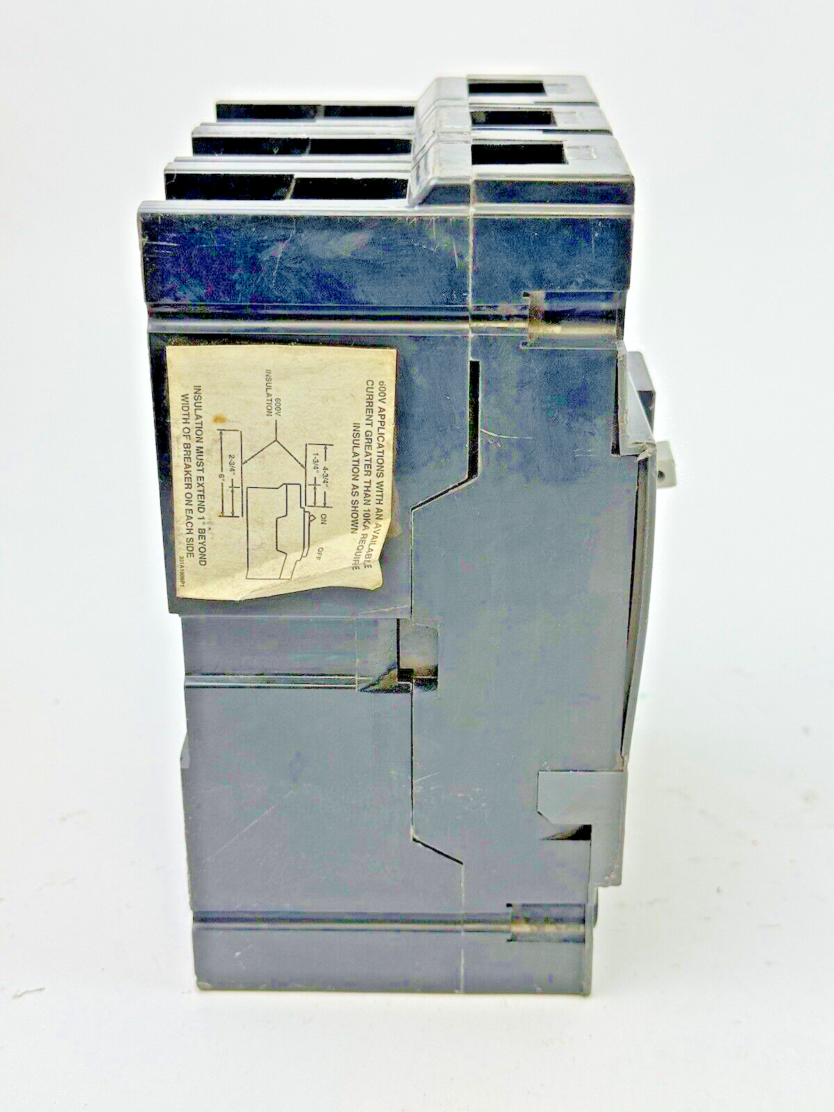 GE - SEDA36AN0100 - SPECTRA CIRCUIT BREAKER - 3 POLE/100A/600VAC W/ 100A TRIP