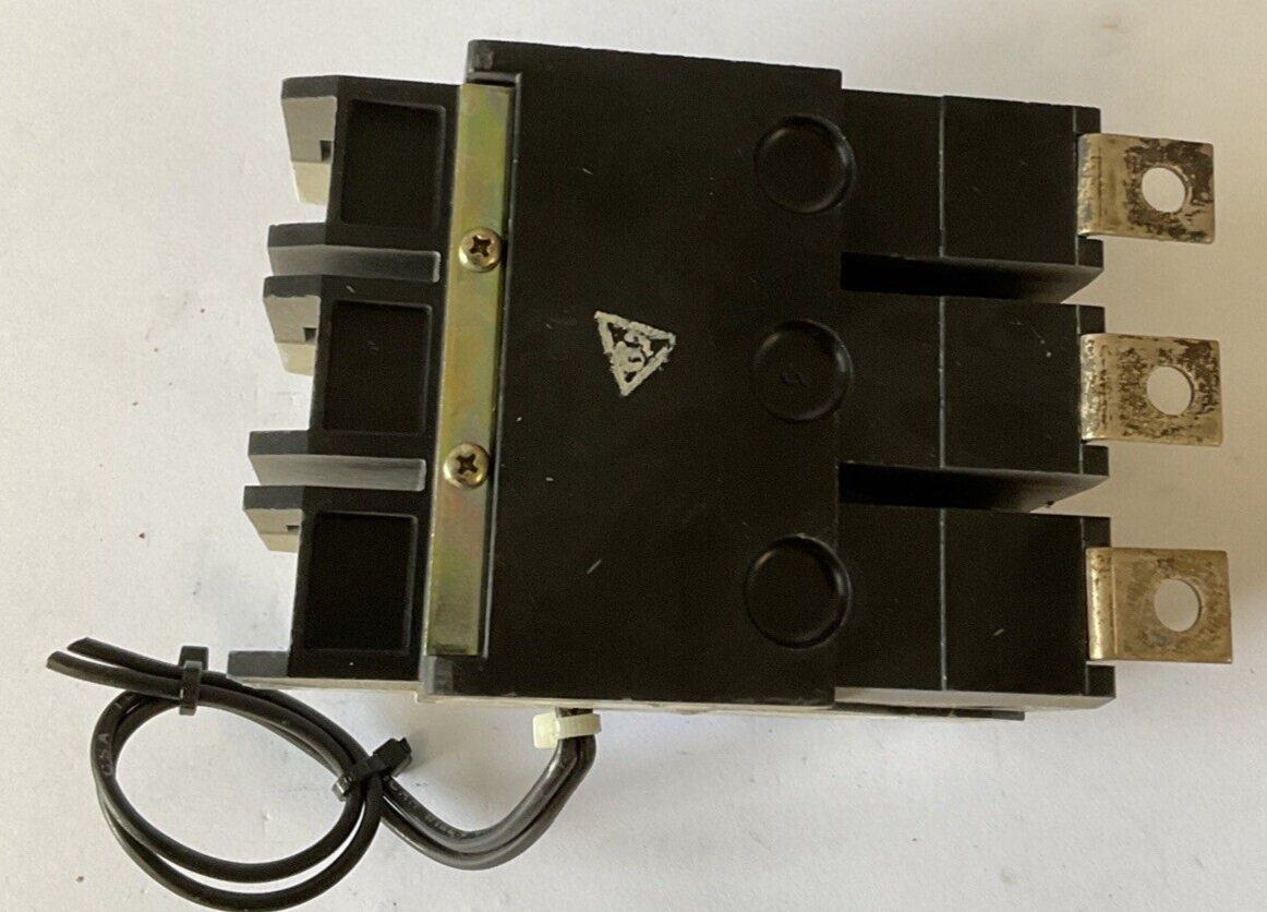 WESTINGHOUSE GDB 14K CIRCUIT BREAKER 15A 480VAC 3POLE 50/60HZ GDB3015DS1