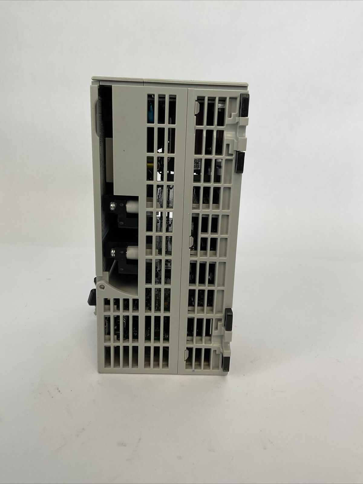 ALLEN BRADLEY 1769-L23E-QB1B SER B F/W REV 1.017 COMPACT LOGIX 5323E PACKAGED