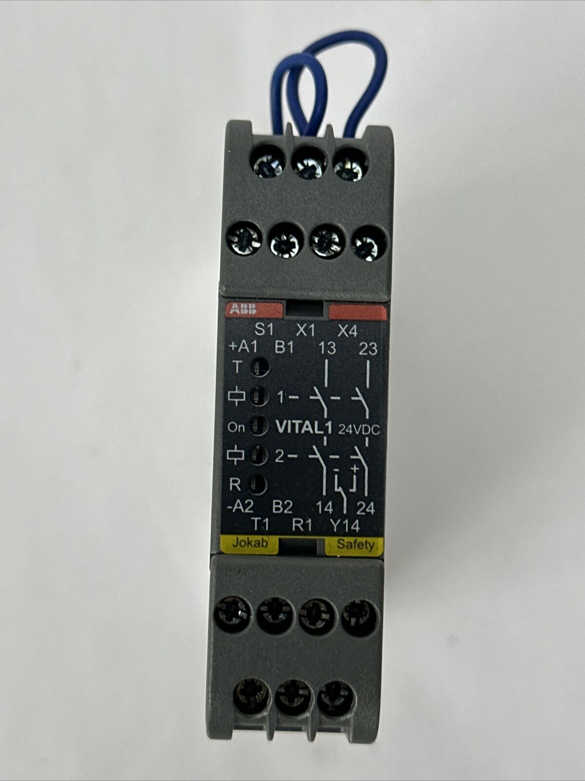 ABB 2TLA020052R1000 VITAL 1 SAFETY RELAY VER H CAT 4 PLE SIL3 24VDC
