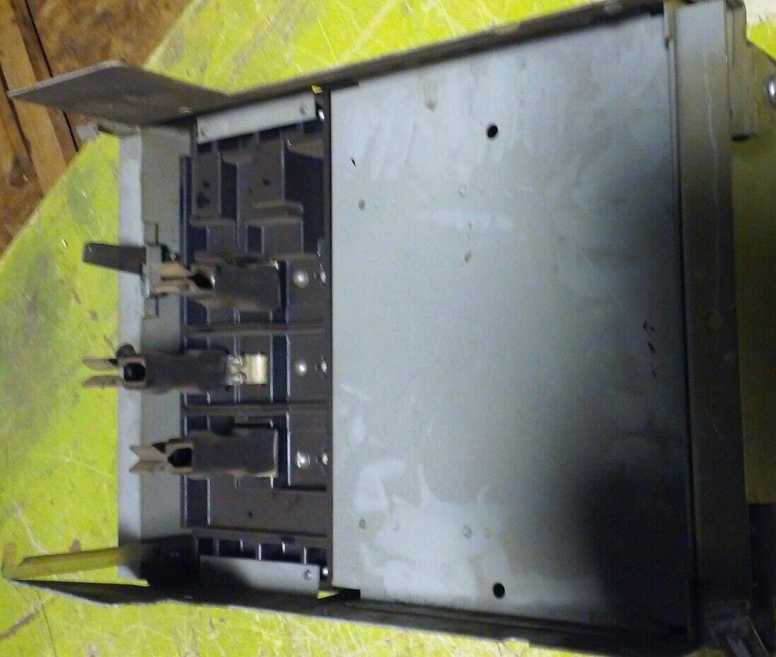 Siemens I-T-E XL-Universal Fusible Safety Switch Plug - UV322 - 60A 3ph 3W 240V