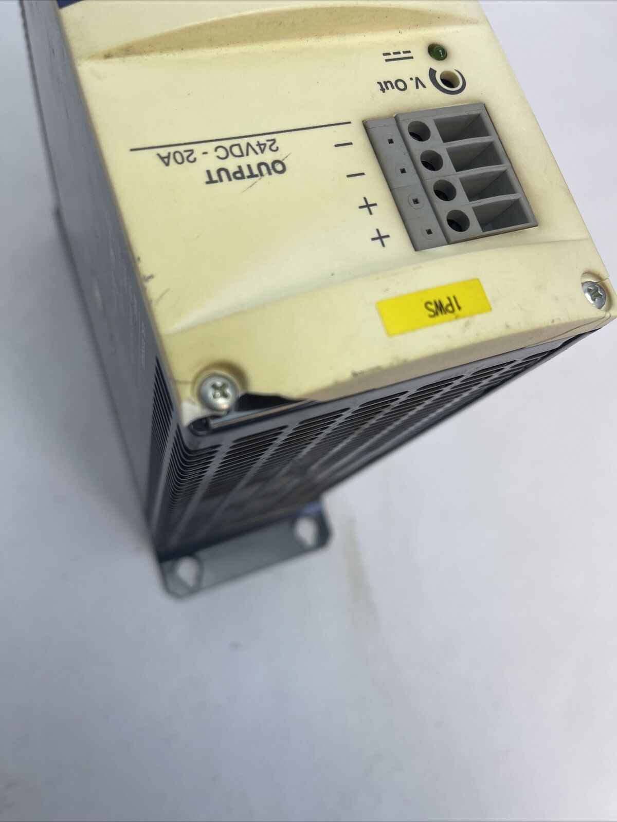 TELEMECANIQUE ABL 7UPS24200 POWER SUPPLY OUTPUT 24VDC 20A INPUT 3X400-520VAC