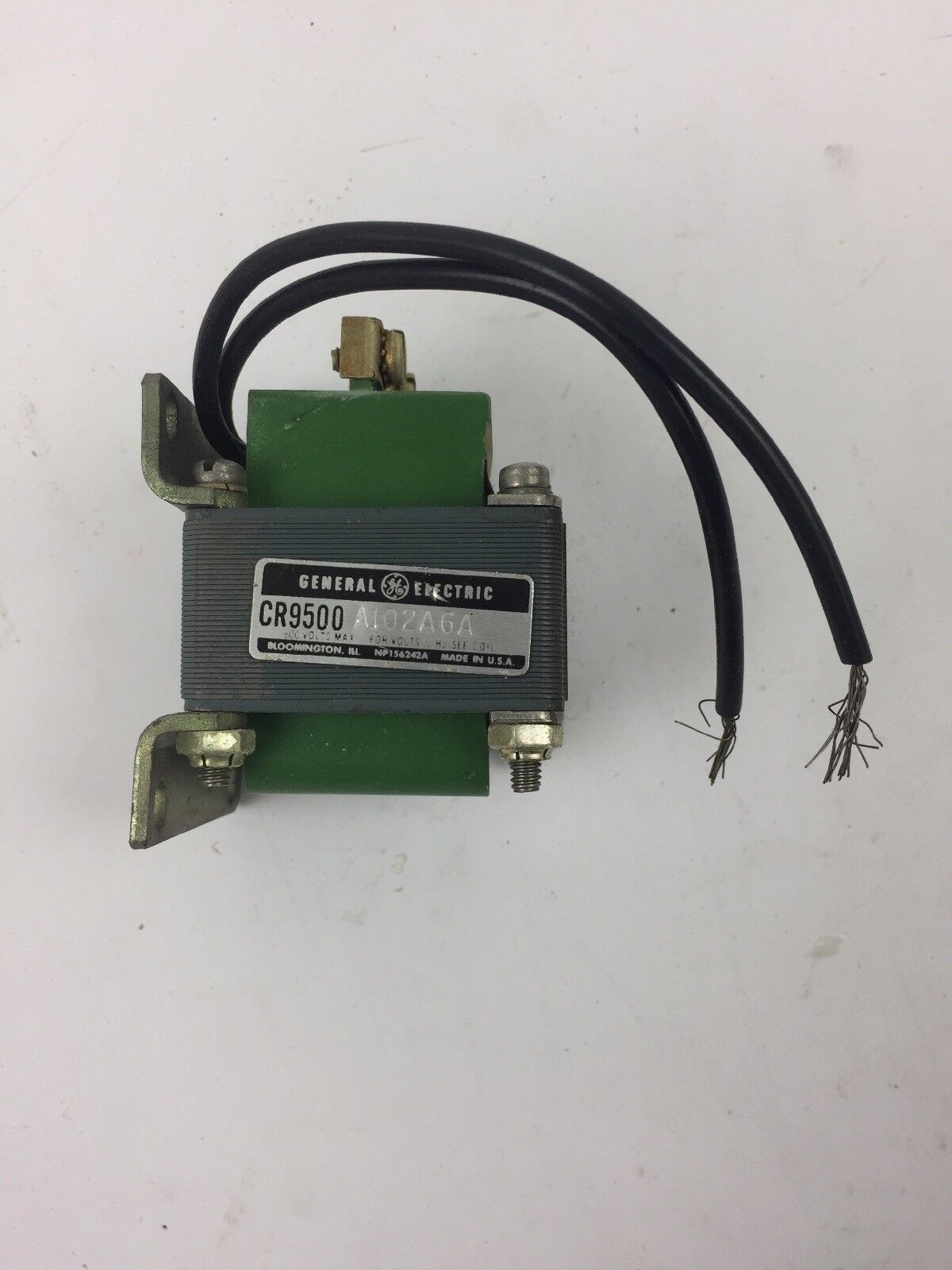 GE CR9500A102A6A SOLENOID 115V 50HZ PULL TYPE END MTG