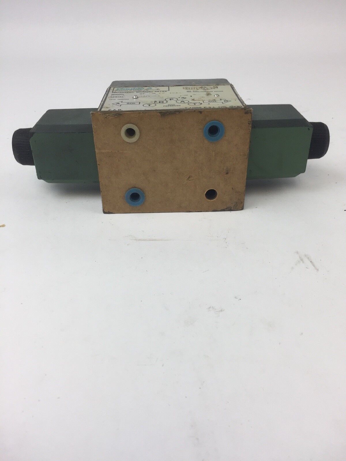 DOUBLE A QF-5M-FF-10A3 DIRECTIONAL VALVE