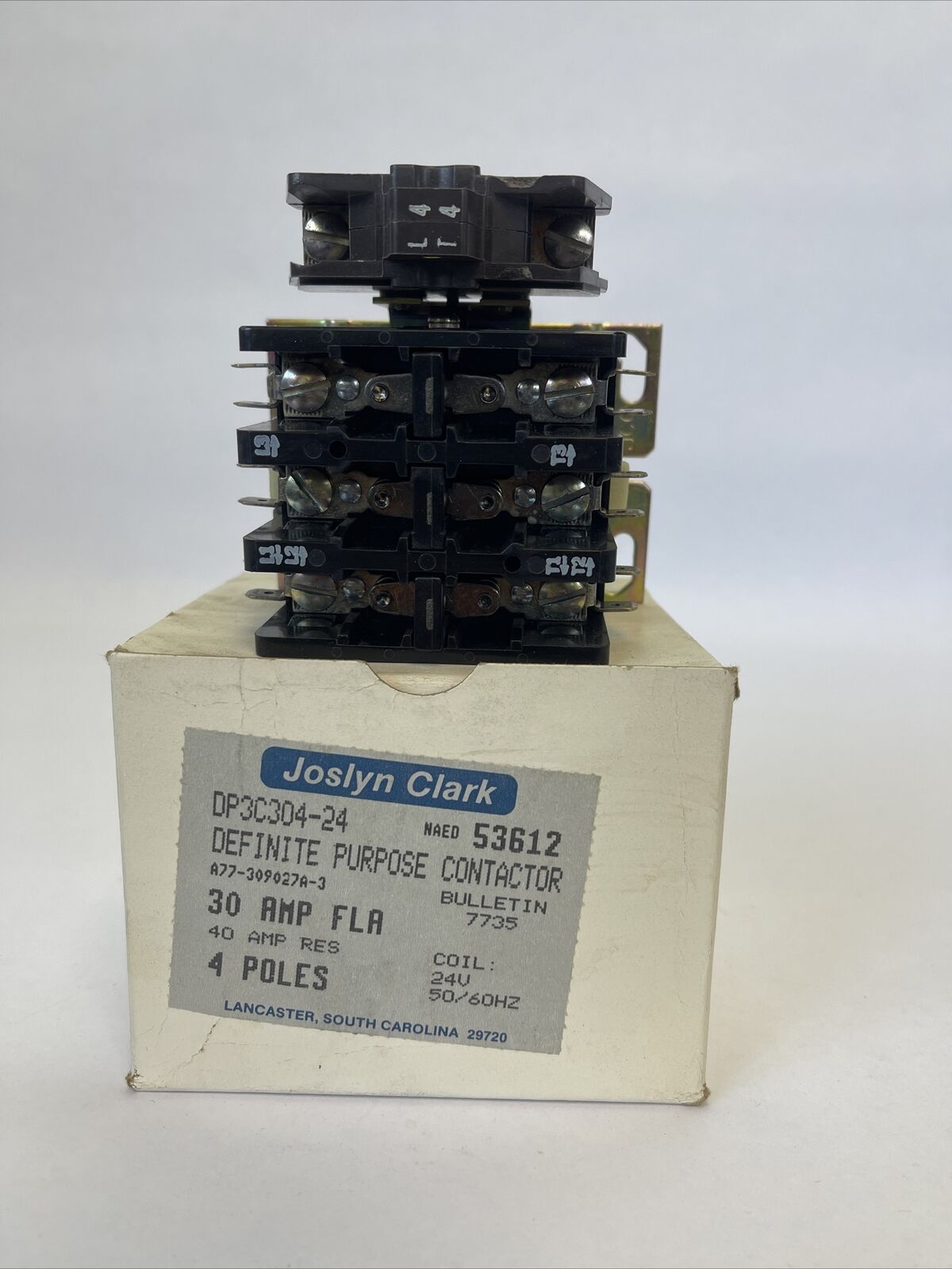 JOSLYN CLARK DP3C304-24 DEFINITE PURPOSE CONTACTOR A77-309027A-3 600VAC COIL 24V