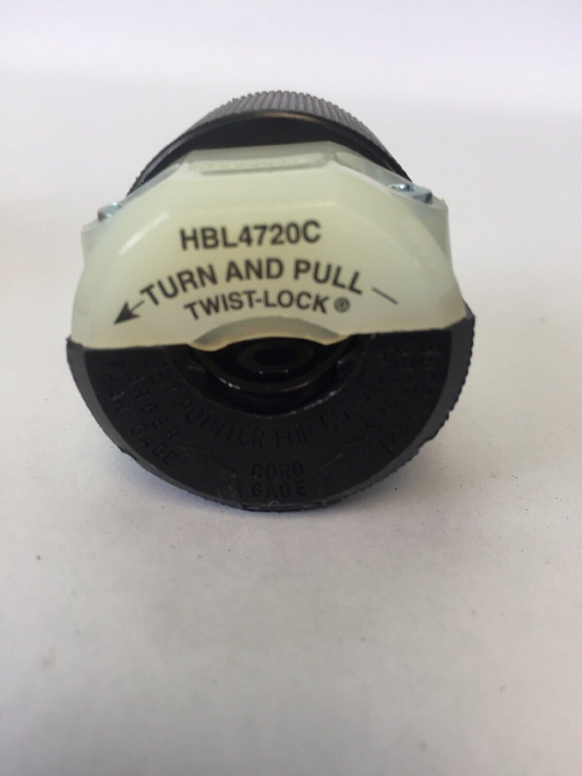 HUBBELL HBL4720C PLUG TWIST-LOCK INSULGRIP 2 POLE 15A 125V 3 WIRE GROUNDING