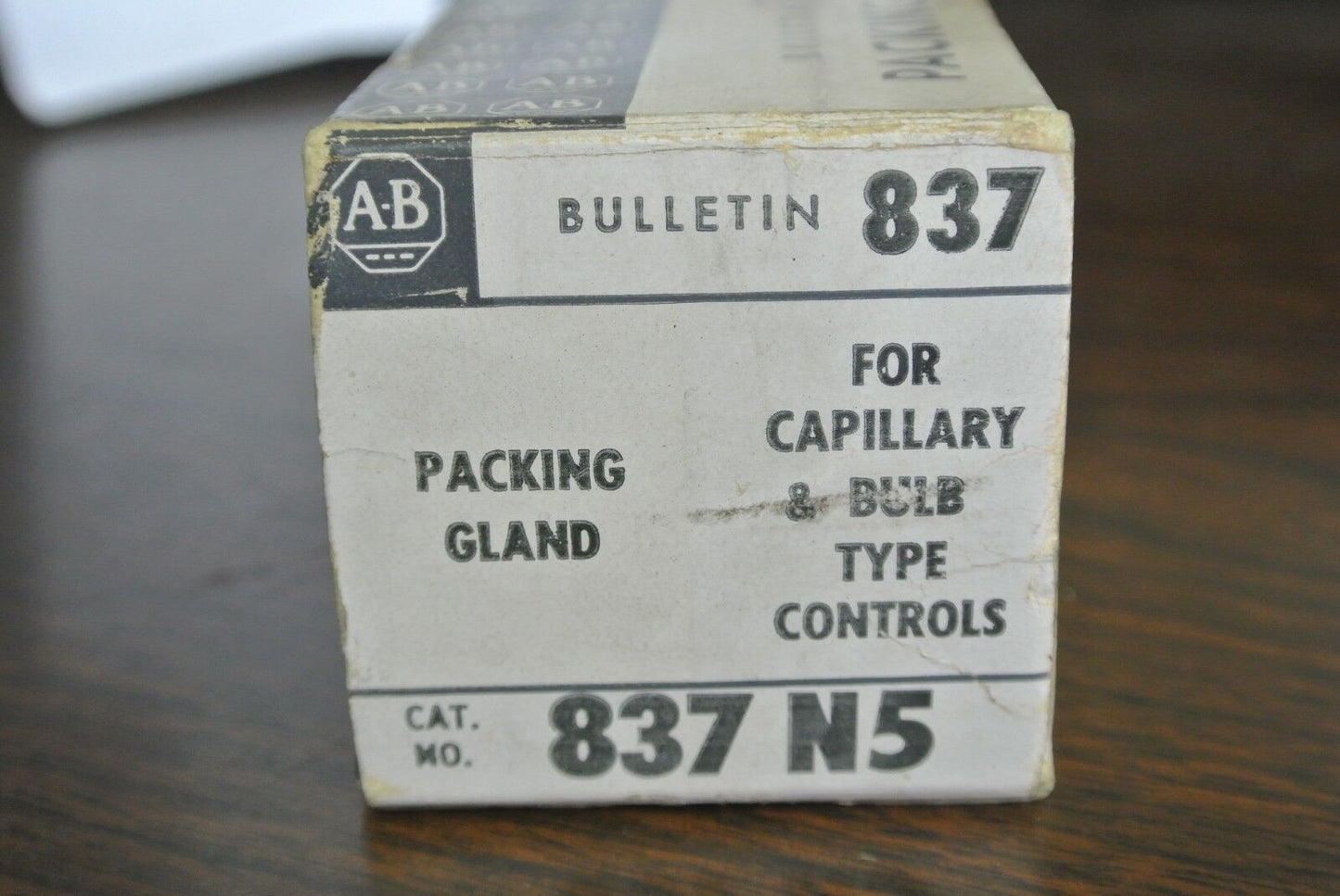 ALLEN-BRADLEY 837-N5 PACKING GLAND for CAPILLARY & BULB CONTROLS - NEW SURPLUS