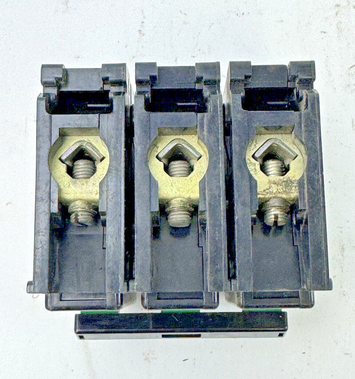 WESTINGHOUSE - BR330 - SNAP-IN CIRCUIT BREAKER - 3 POLE/30A/240 VAC