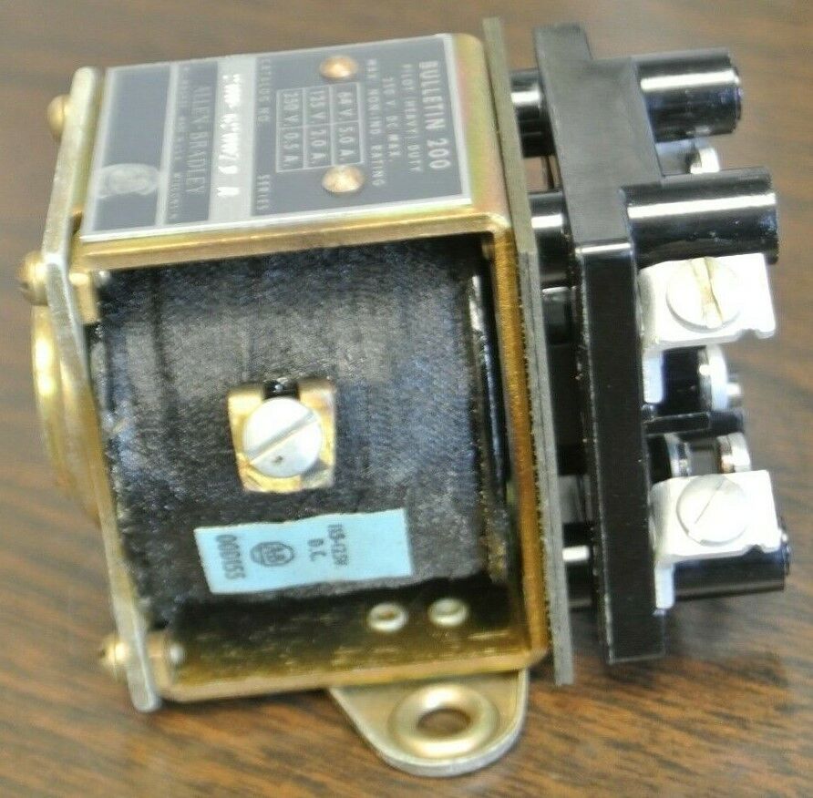 ALLEN-BRADLEY 200-G200Z1 TYPE G DC RELAY / 115-125VDC / 2 N.O. / NEW SURPLUS