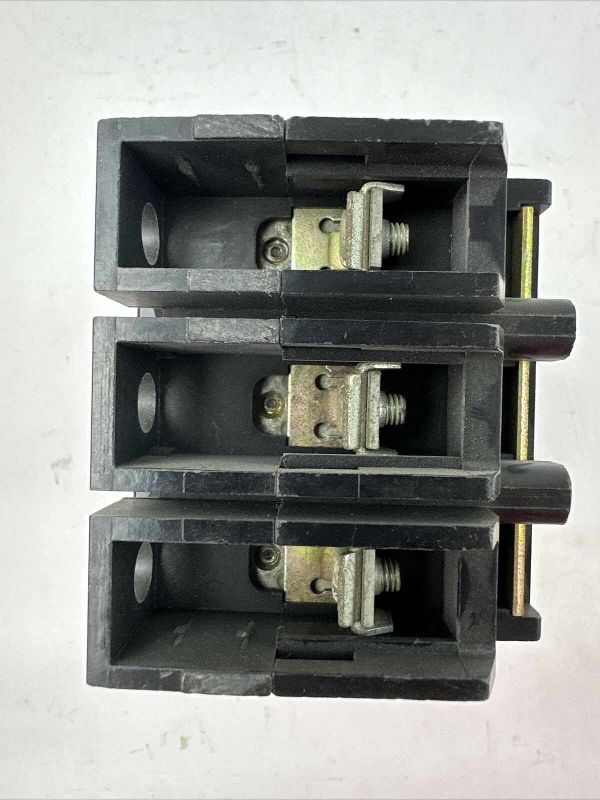 CHALLENGER CHL3020 20AMP 277/480VAC 240VAC 125/250VDC 3POLE CIRCUIT BREAKER