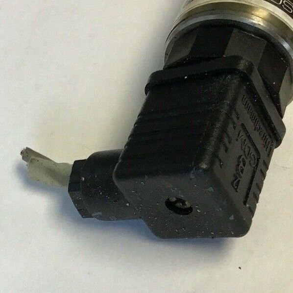 SENSOTEC 440/C842-01 AMPLIFIED TRANSDUCER 5000 PSIG RANGE