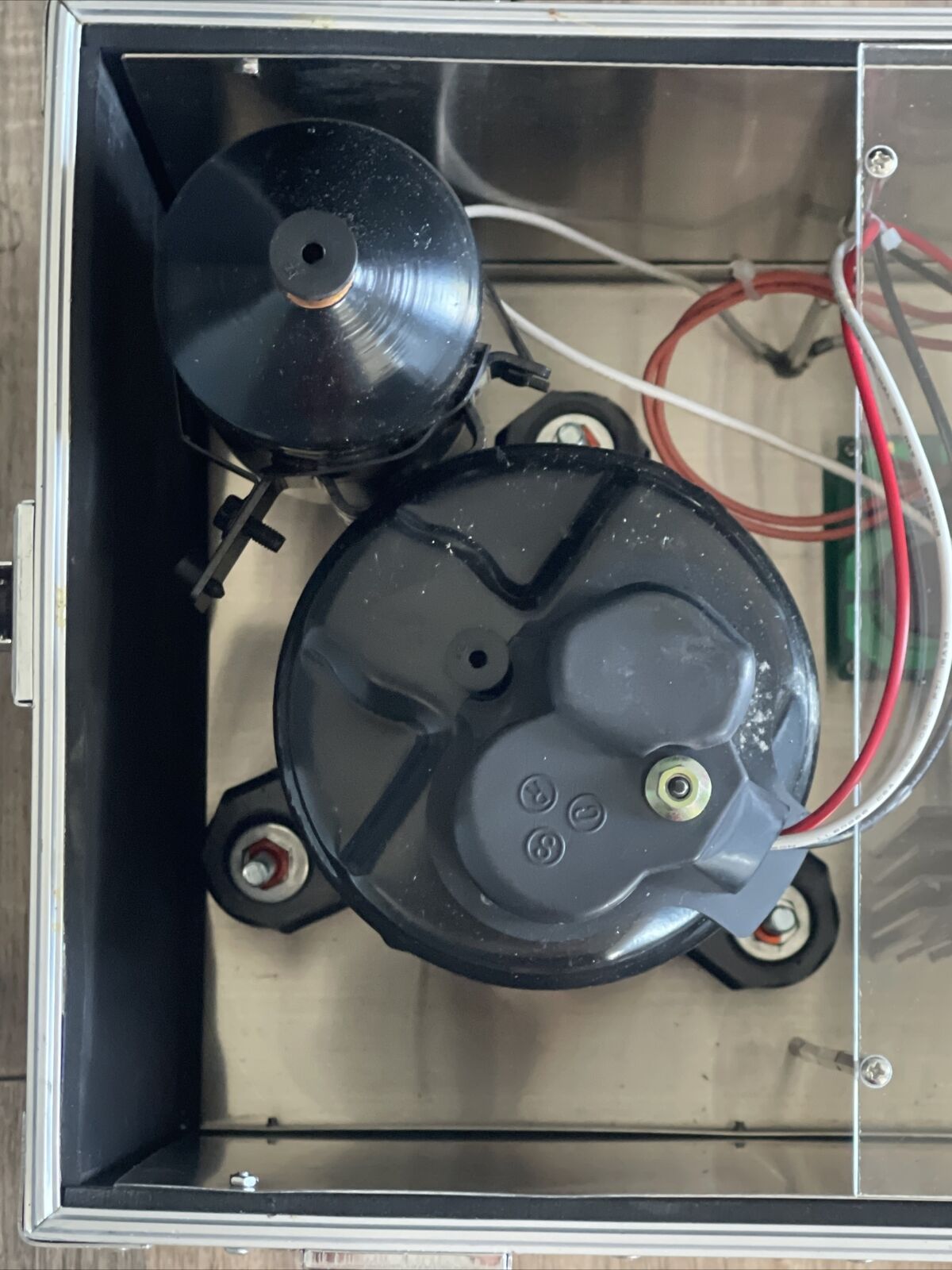 FUJITSU THREE PHASE AC INDUCTION COMPRESSOR SPACE VECTOR PWM CONTROL DEMONSTRATI