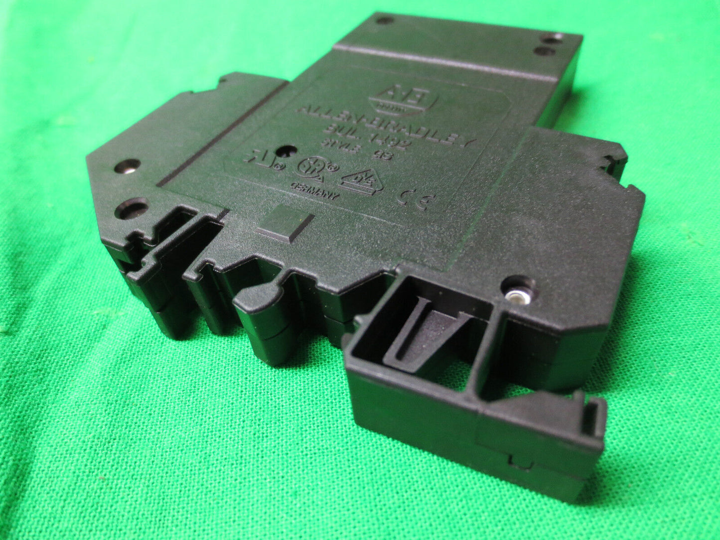 ALLEN-BRADLEY A-B 1492-GS1G030-H1 CIRCUIT BREAKER - Rev. A - NEW SURPLUS