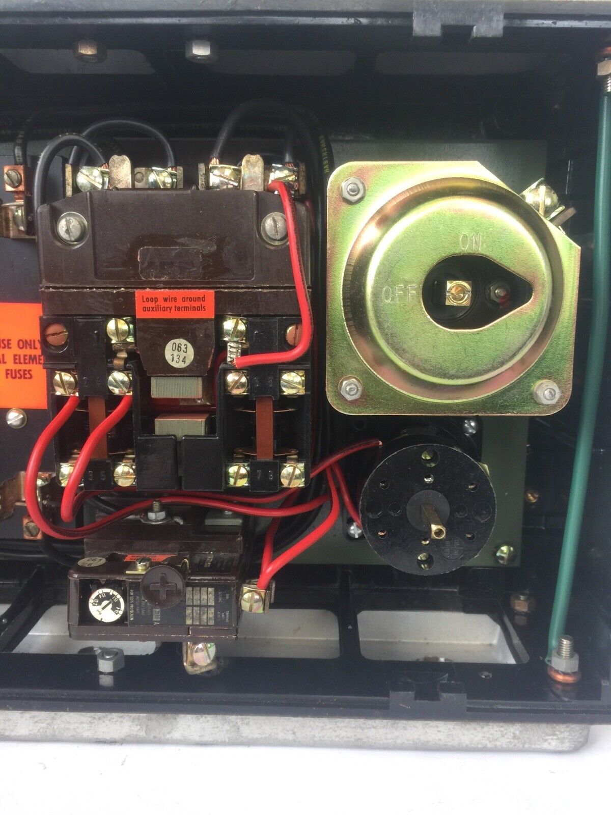 KLOCKNER MOELLER CF-DIZL-2vh-i MAGNETIC COMBINATION STARTER 440V 3PH 10HP COIL