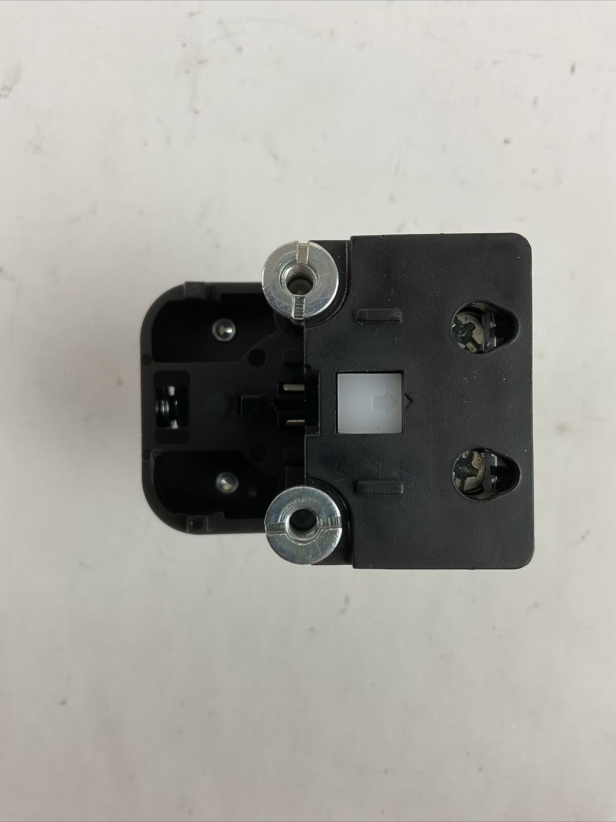 ALLEN BRADLEY 800T-FXQH2RA1 PUSH BUTTON INPUT 12...130V SER U 800T-N374 SER A