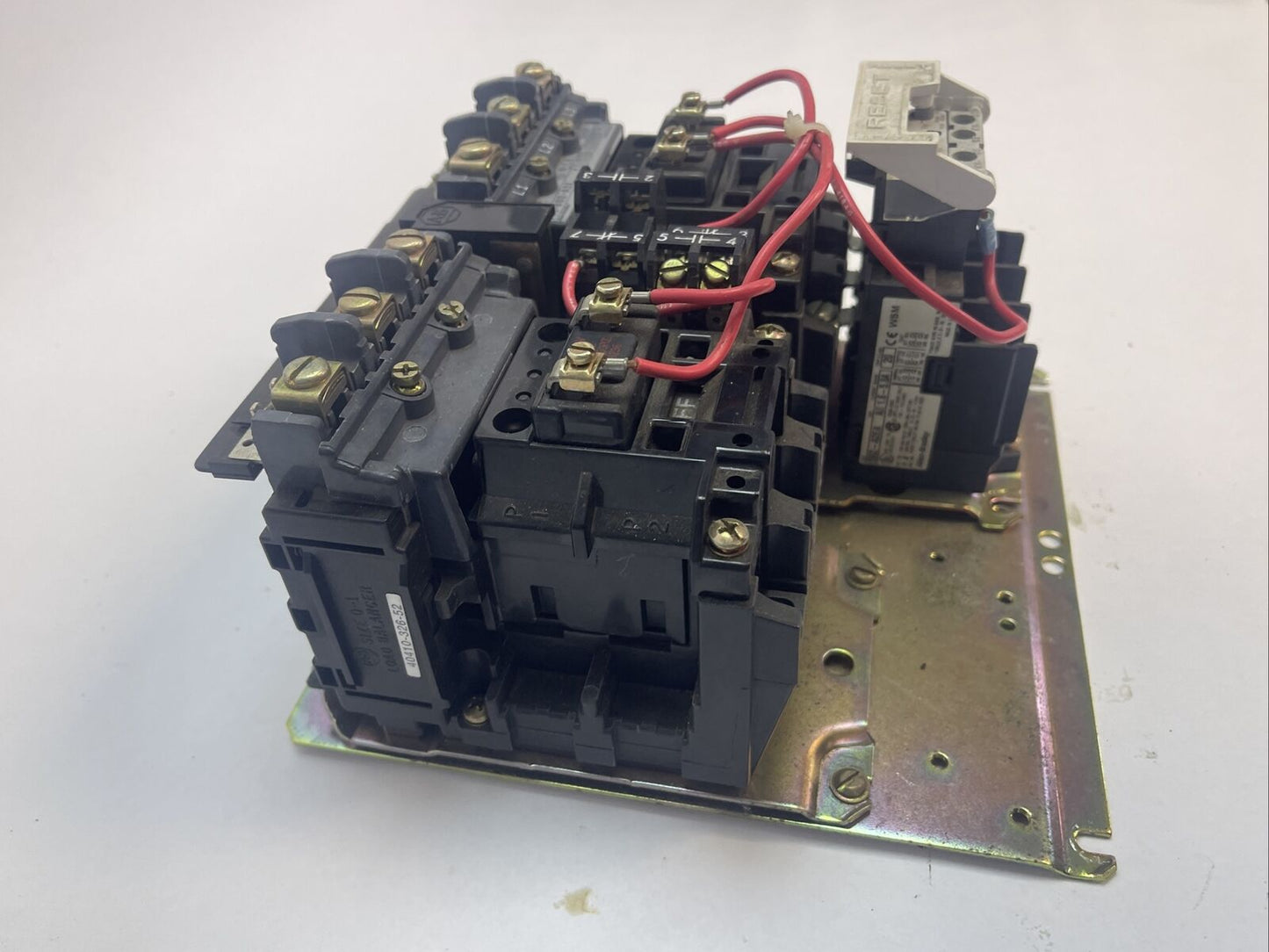 ALLEN BRADLEY 505-BOD-A2E REVERSING STARTER SER C 27A 600VAC 10HP COIL 115-120V