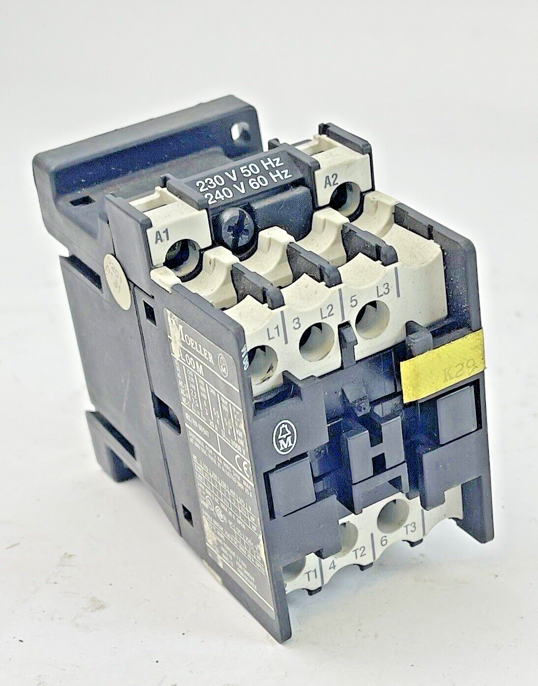MOELLER - DIL00M - CONTACTOR W/ 240 V 60Hz COIL - DIL 00M