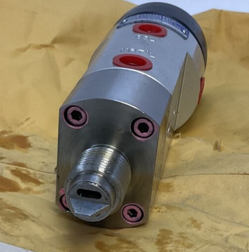 NORDSON 7435845 VALVE DUAL SNUF BAK MAX WPR 241 bar 24.1 MPa 3500 PSI
