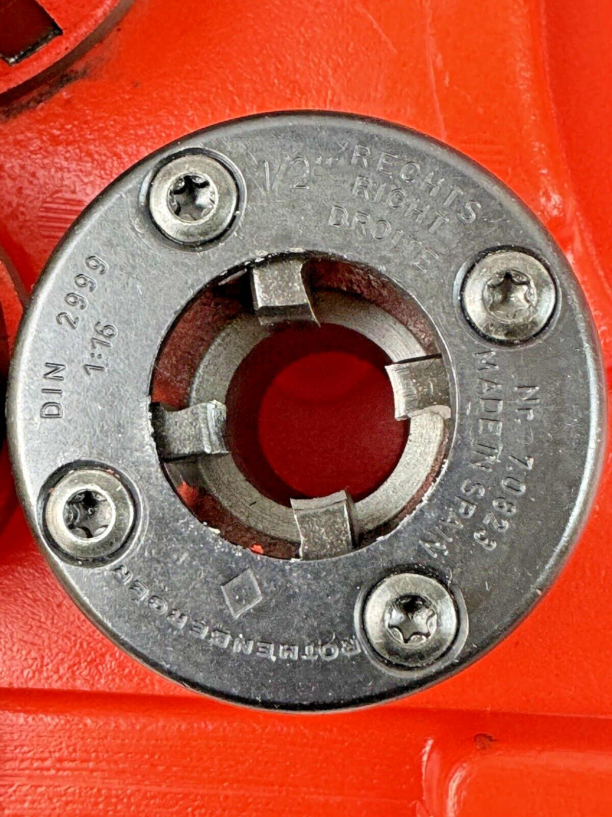 ROTHENBERGER - SUPERTRONIC 1250 -1.1/4" - PORTABLE PIPE THREADING MACHINE/ KIT