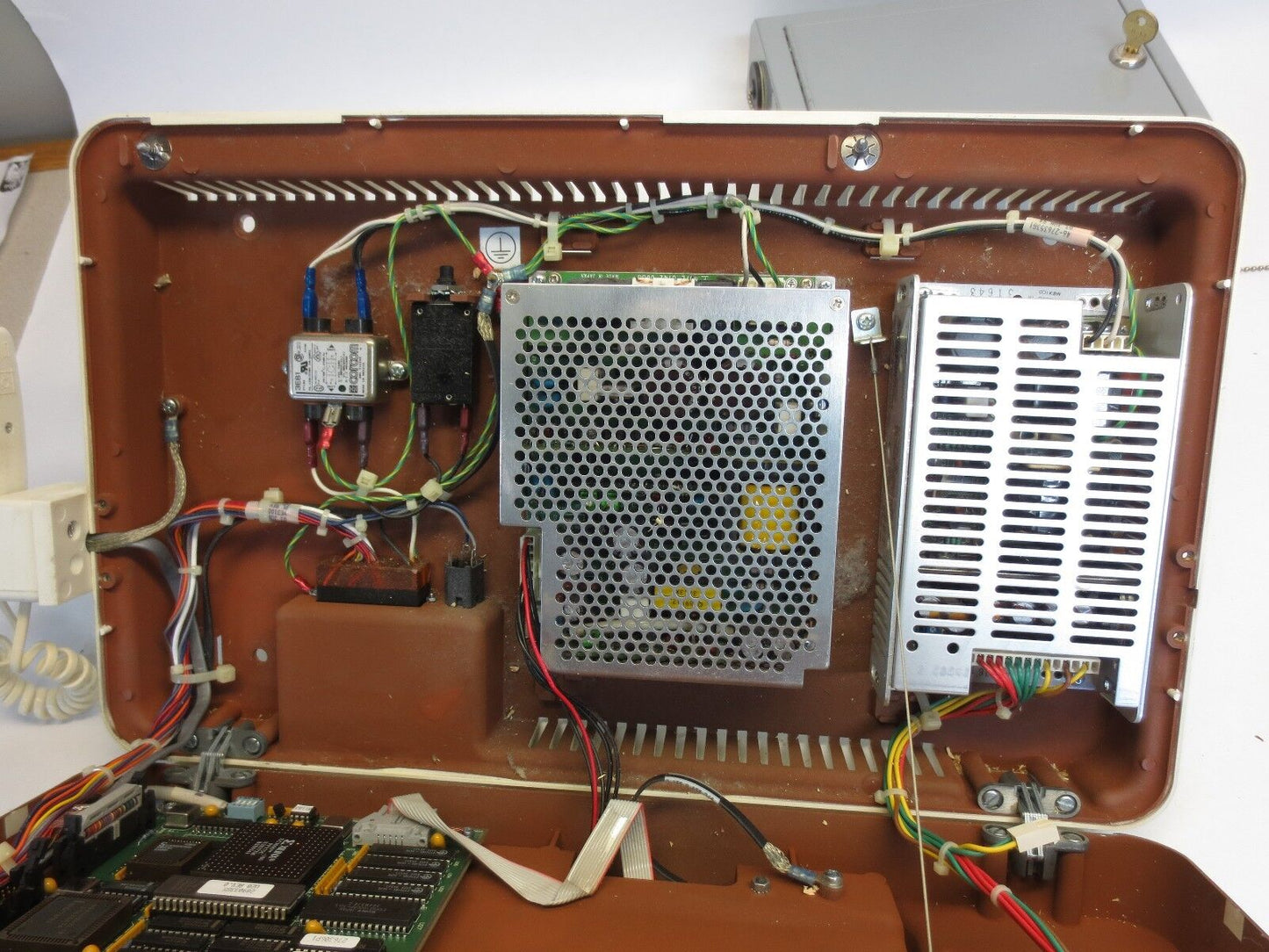 GE 46-276420G1 ADVANTX LFX CONSOLE - 120V, 60Hz, 3A - for PARTS or REPAIR