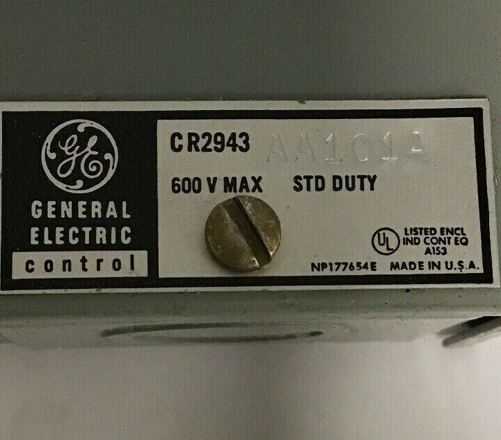 GE CR2943AA101A STANDARD-DUTY PUSHBUTTON STATION 600V