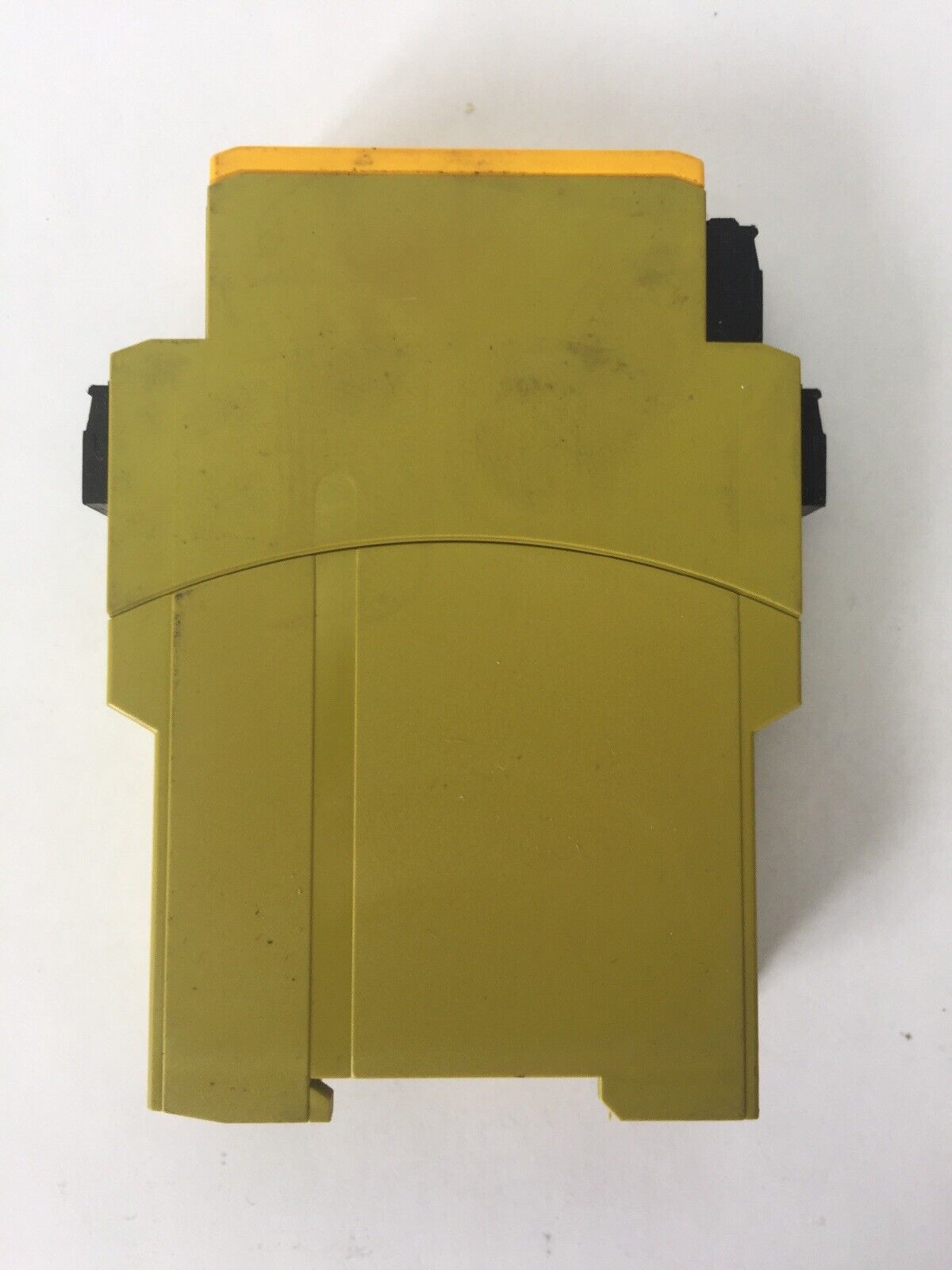PILZ PZE X4P 24VDC 4n/o SAFETY RELAY 24 VDC 2.5W