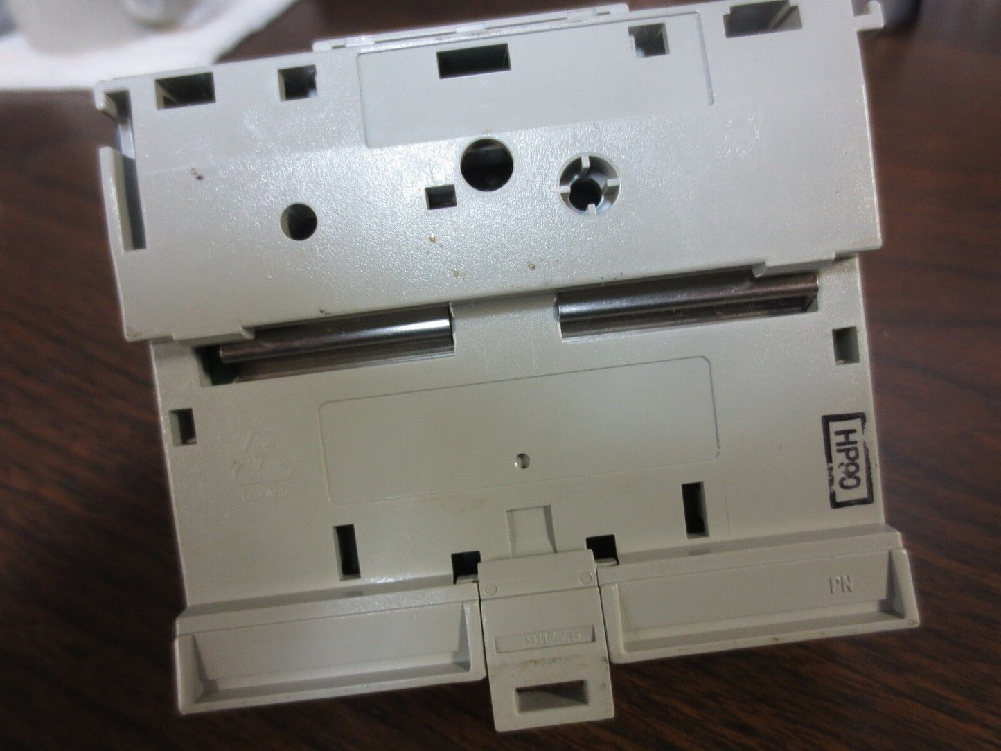 ALLEN-BRADLEY OUTPUT MODULE 1794-OB16P Ser. A Rev. A01 FLEX I/O - w/ BASE
