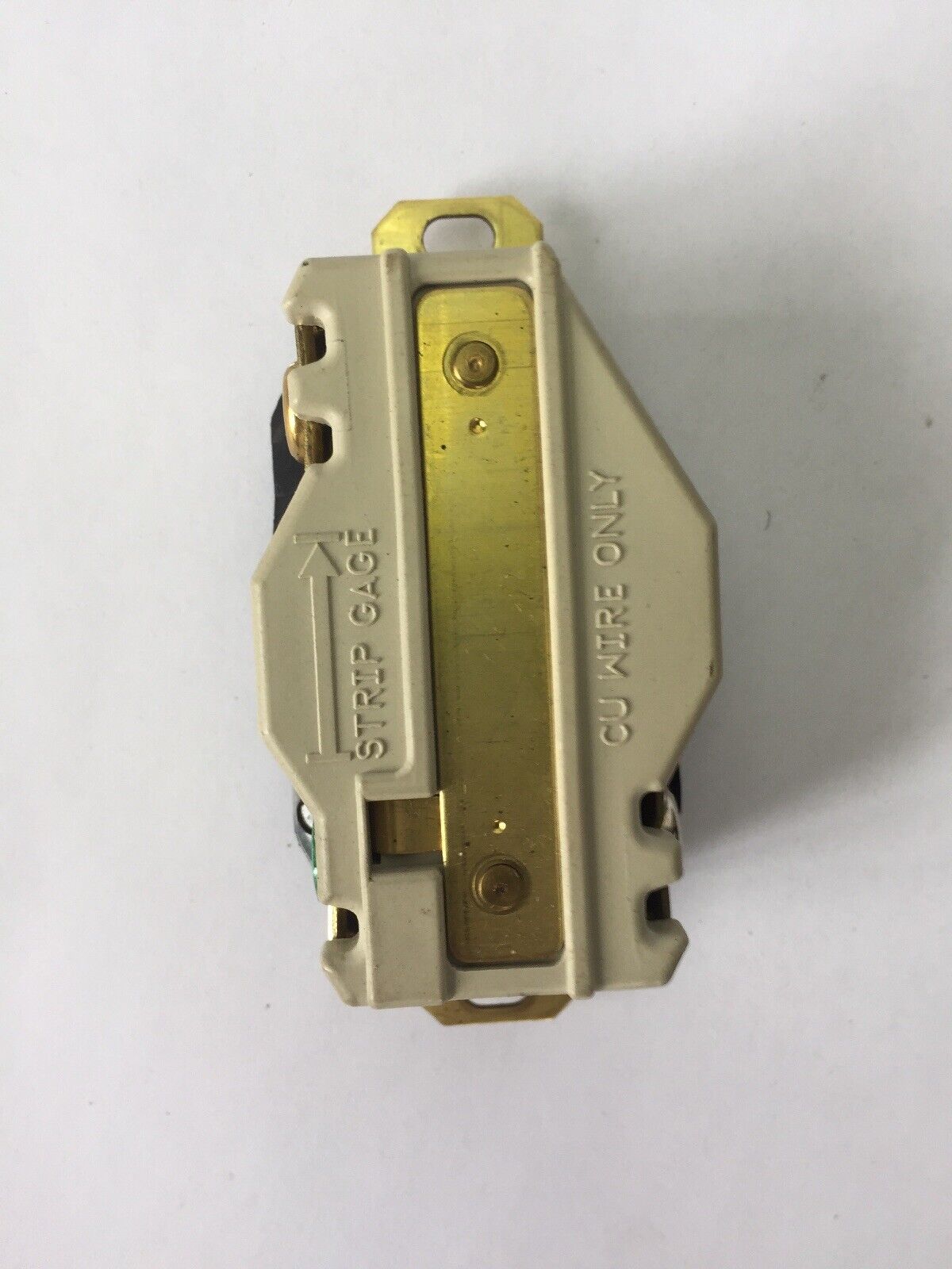HUBBELL HBL2610 HBL TWIST-LOCK RECEPTACLE 30A 125V 2 POLE 3 WIRE GROUNDING