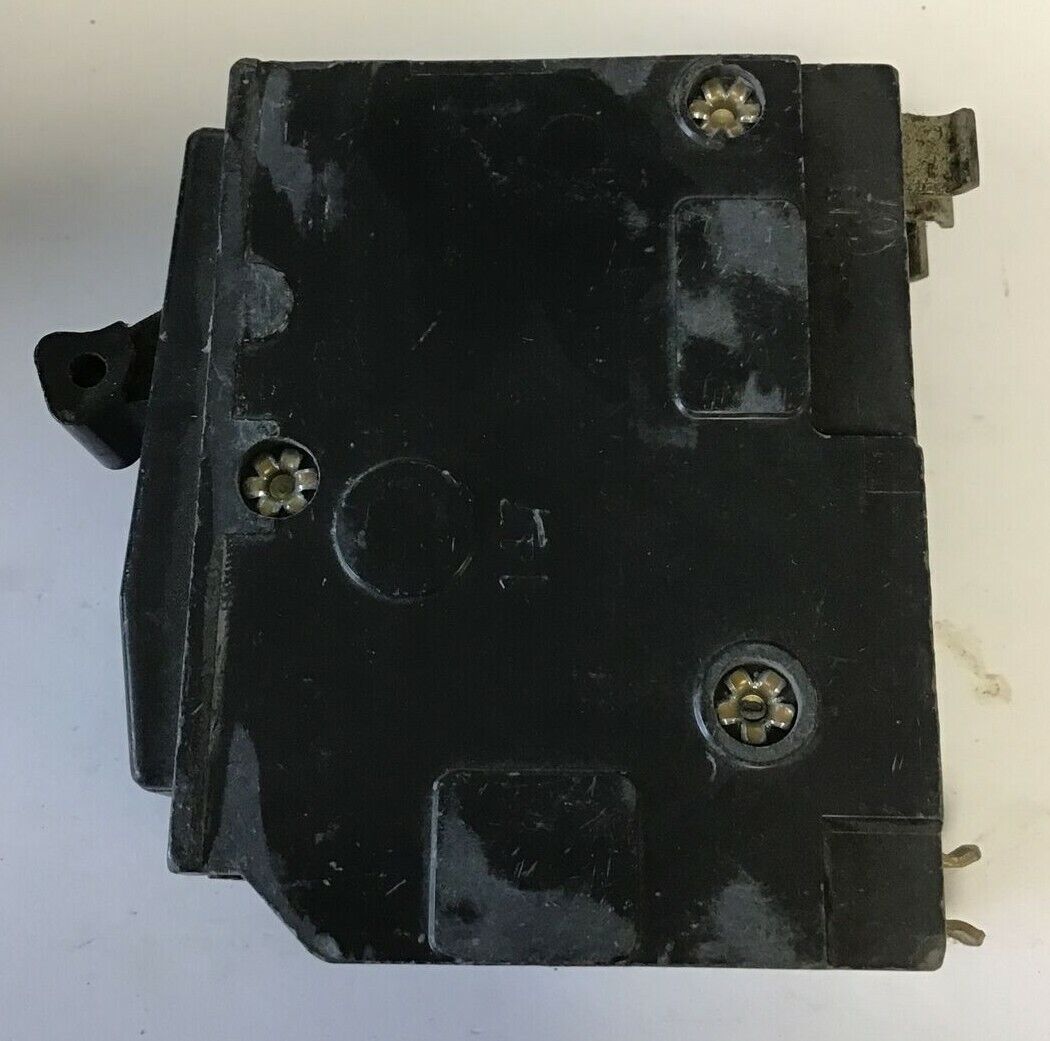 SQUARE D QO215 CIRCUIT BREAKER 15A 120/240VAC 2POLE***LOTOF5***