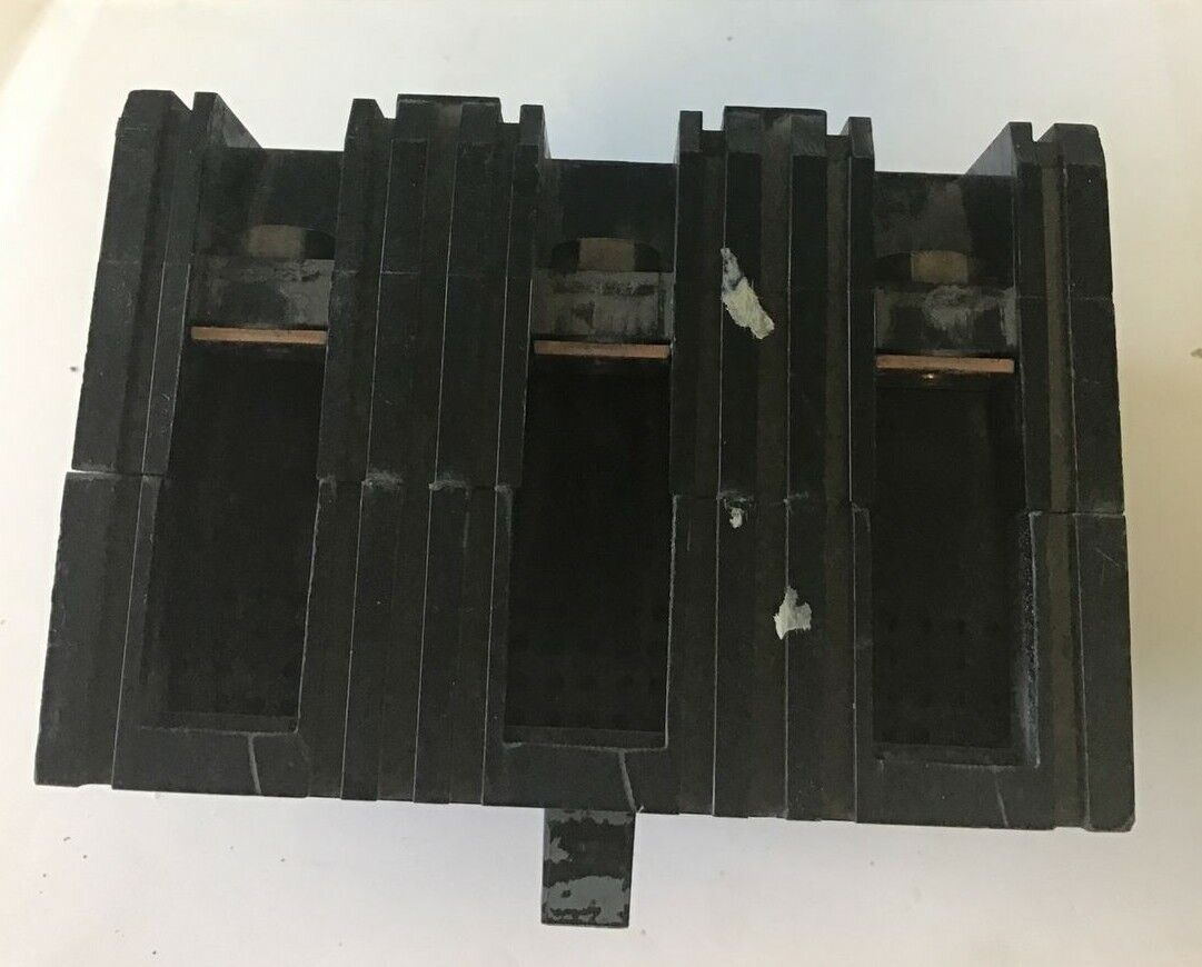 SQUARE D FHL 36030-V CIRCUIT BREAKER 600VAC 30AMP